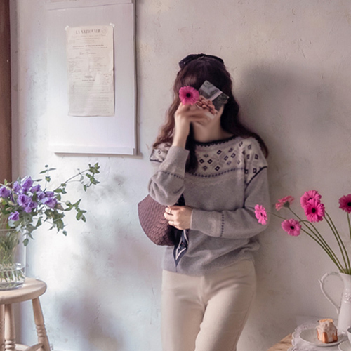 [LABEL] Seasonal Snowflake Neckline Soft Fluffy Knit [size: F(55~66)]