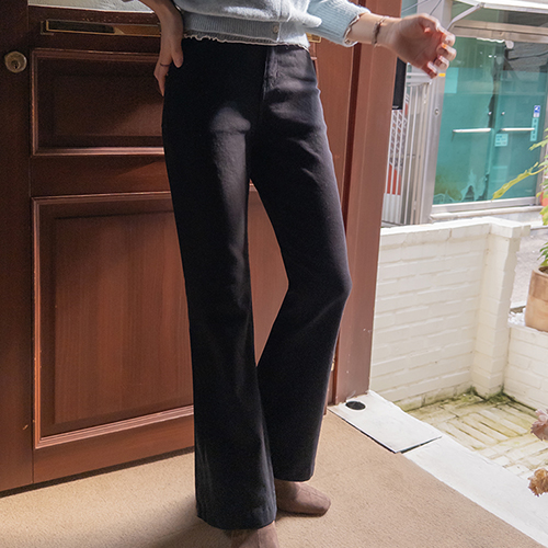 [Crazy Stretchy ♥ Cotton] [napping lining] Maylin Board Round Outer and Inner Napping Boot Cut Denim Pants [size: S, M, L]