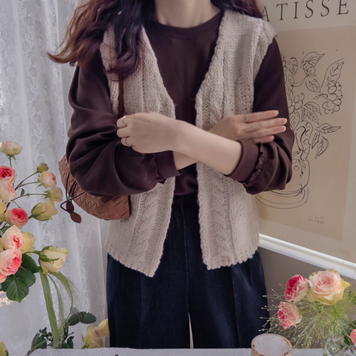 Romeande Hand-knit Twiddle Knit Vest [size: F (55~66)]