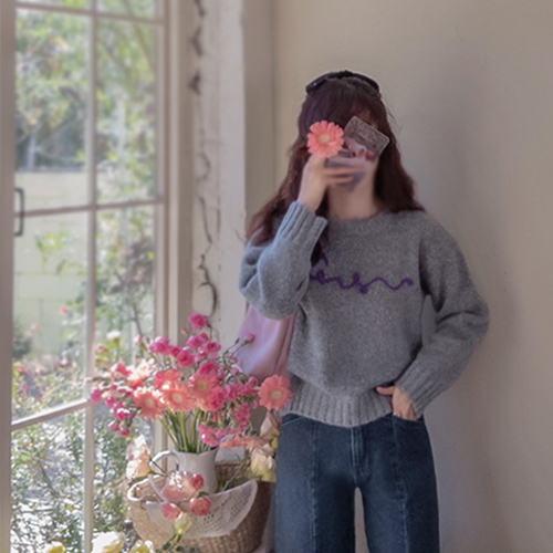 Ann Loud Embroidery Point Warmth and Sophistication Knit [size: F (55~66)]