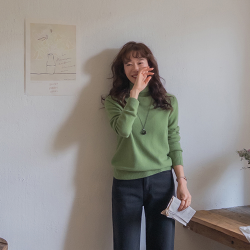 [100% Wool] Deloitte Solid Quality Mock Neck Knit [size: F (55~66)]