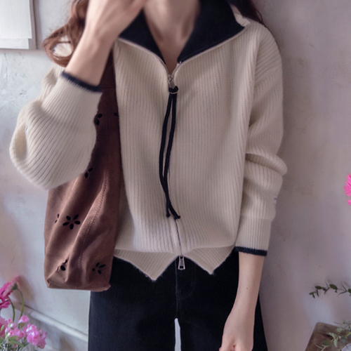 French Neck Color Block Thick, Soft Zip-up Cardigan [size: F(55~66)]