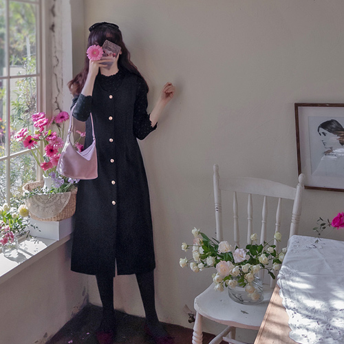 [New Product Special Price 9,000 Won Discount] <FONT color=#5a3954>MADE LIN</font> Bennett Buddle Gold Button One Piece [size: F (55-66)]