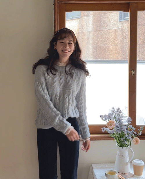 Sophia Cable Knit Punching Loose Fit Knit [size: F(55~66)]