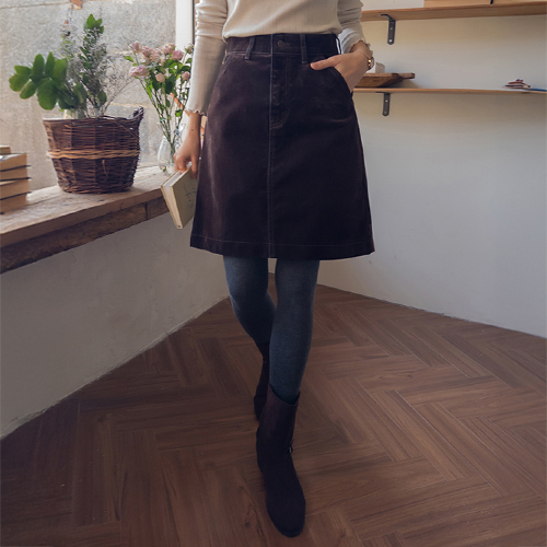 [New Product Special Price 6,000 Won Discount] <FONT color=#5a3954>MADE PREMIUM</font> Ruen Solid Quality Semi Aline Velvet Skirt [size: S, M, L, XL]