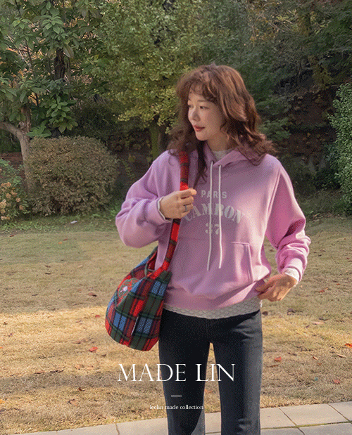 [Best Special Price 9,000 Won Discount] <FONT color=#5a3954>MADE LIN</font> Rudin Color Combination Velvet Lettering Loose Fit Man to Man [size: F (55-66)]