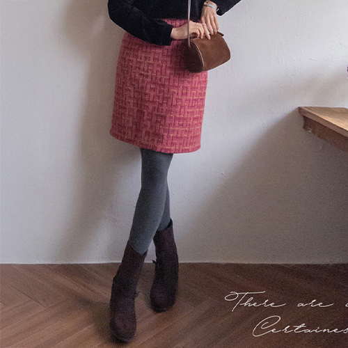 [New Arrival Special Price 9,000 Won Discount] <FONT color=#5a3954>MADE LIN</font> Highly Colored Tweed Midi Length Skirt [size: S, M]