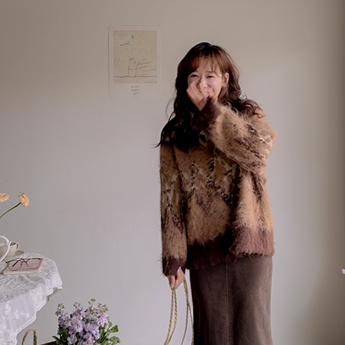 [Wool 60%] Byron Soft and Loose Fit Hairy Nordic Knit [size: F (55-66)]