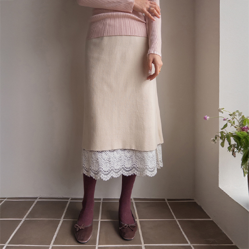 Shtirin feminine mood reversible velvet skirt [size: F (55-66)]