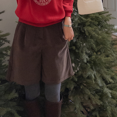 [Brown Color] [New Product Special Price 5,000 Won Discount] <FONT color=#5a3954>MADE PREMIUM</font> Rovaju Corduroy One-Tuck Half Pants [Size: S, M, L]