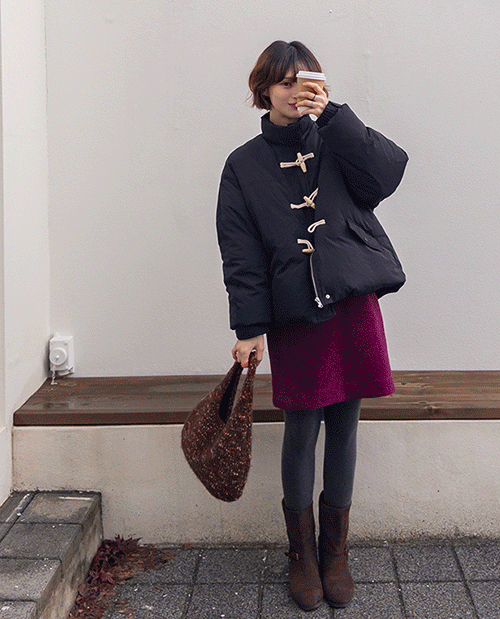 [Lining: 90% Goose Down] Million Toggle Button Padding Jumper [size: F (55-66)]