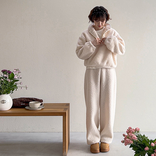 Luenti Warm and Cute Fluffy Wool Set [size: F (55-66)]