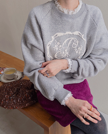 [New Arrival Special Price 7,000 Won Discount] <FONT color=#5a3954>MADE LIN</font> Three-Tee Lace Patch Color Blocking Man to Man Tee [size: F (55~66)]