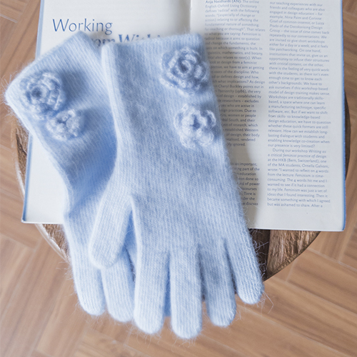 Deer Blue Flower Angora Gloves