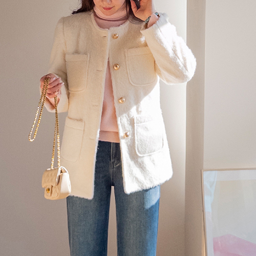 Michelo's luxurious and cozy bouclé half jacket [size: F (55~66)]