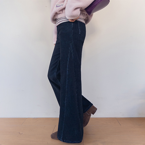 Lavinno Thick Fleece Side Slit Wide Boot Cut Denim Pants [size: S, M, L]