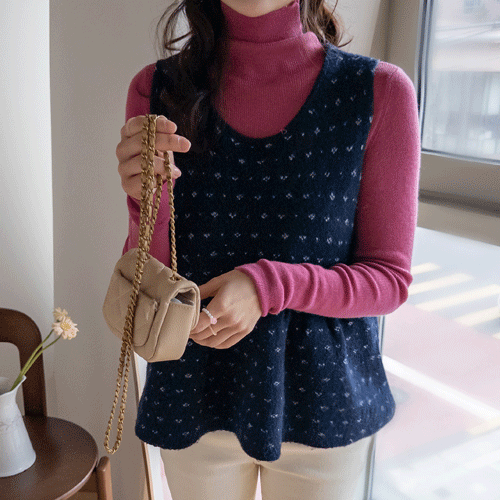 Logia lovely flower pattern hem ruffle vest knit [size: F(55~66)]