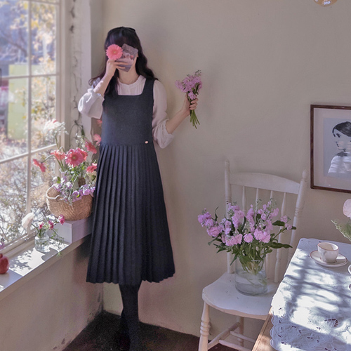 Annabelle's Mapsi Pleated, Elegant Fit, Sophisticated One Piece [size: F(44~55)]