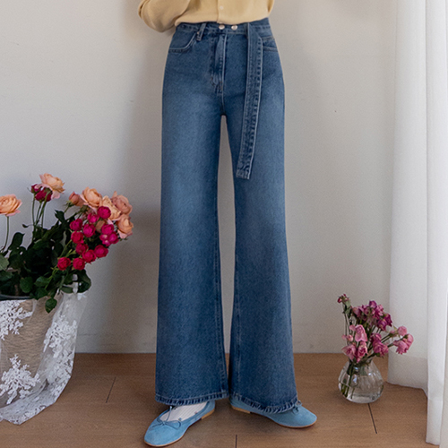 [Lower Body Fat Cover] Raymin Two Button Waist Strap Wide Denim Pants [size: S, M, L]