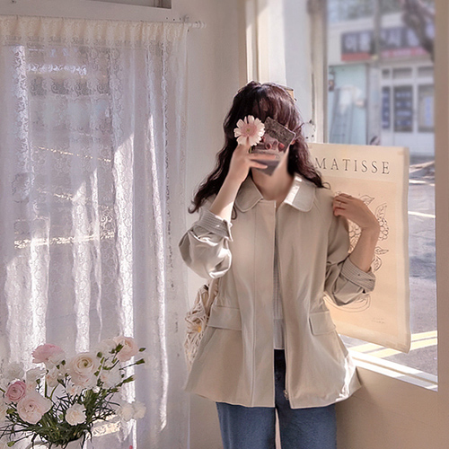 [Spring Preview 25% Discount] <FONT color=#5a3954>MADE LIN</font> Clevin lovely round collar sleeve color blocking luxurious outerwear [size: F (55~66)]