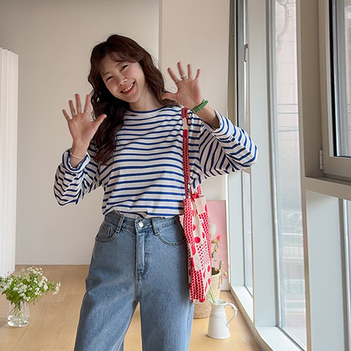 [New Arrival Special Price 5,000 Won Discount] <FONT color=#5a3954>MADE LIN</font> Marine Whirlwind Stripe T-shirt [size: F (55~66)]