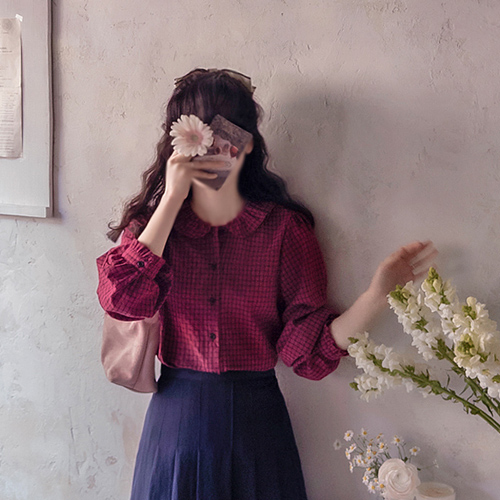 [New Arrival Special Price 9,000 Won Discount] <FONT color=#5a3954>MADE LIN</font> Julienne Lovely Sharing Collar Spring Check Blouse [size: F (55~66)]