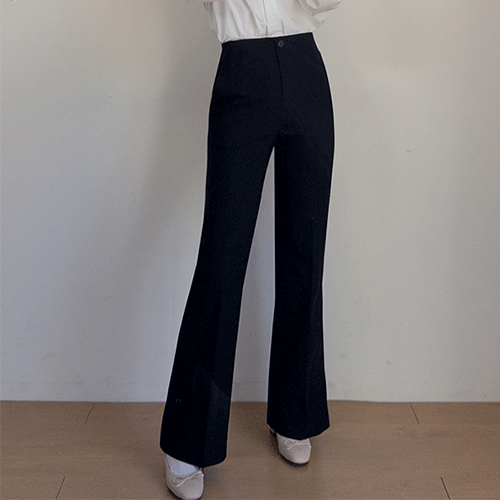 [Best Special Price 4,000 Won Discount] <FONT color=#5a3954>MADE LIN</font> New Delhi Stretchy Hidden Banding Bootcut Pants [size: S, M, L]