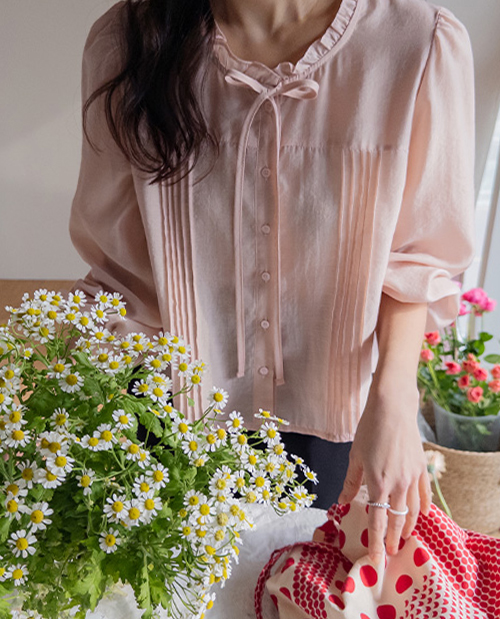 Jeanne Frill Neck Pintuck Bowknot Puff Blouse [size: F(55~66)]