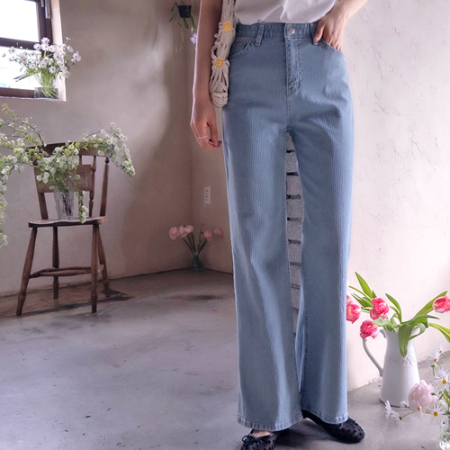 About Golji Denim Stretchy Long Leg Slim Fit Band Pants [size: S(44), M(55), L(66)]