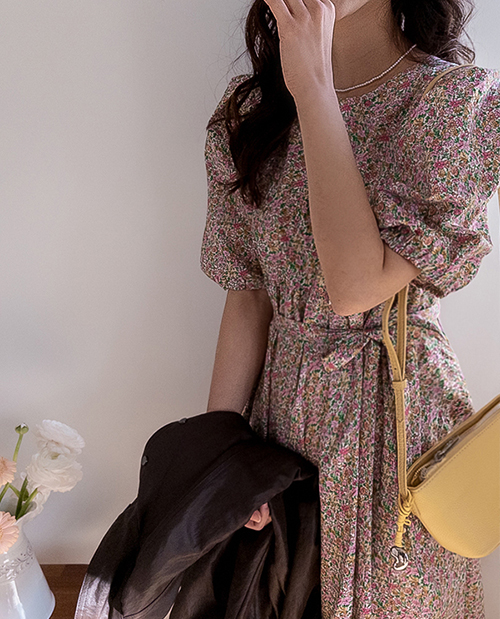 [Spring/Body Cover] Maryle Flower Pattern Puff Shoulder Strap Freel Long One Piece [size: F(55~66)]