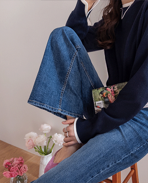 [Hidden Banding/Body Shaping Fit] Denover Slim Bootcut Banding Denim Pants [size:S,M,L]