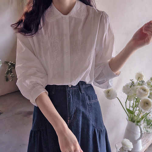 Hauzen Wavy Embroidery Flower Collar High-Quality Soft Blouse [size:F(55~66)]