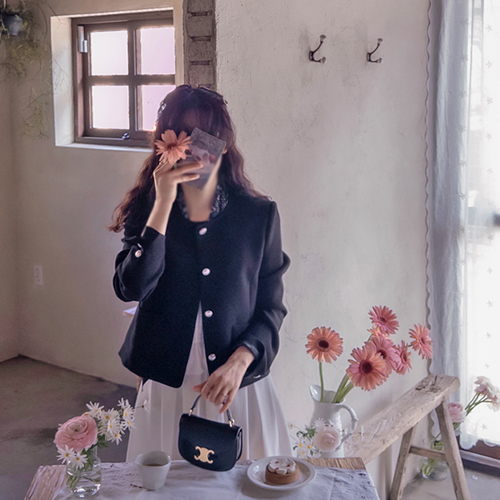 [Spring Pre-Order 15% Off] <FONT color=#5a3954>MADE LIN</font> Flovi Raund neck Silver Button Jacket [size: F(55~66), 1(77)]