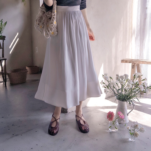 [Pre-order 9,000 KRW Discount] <FONT color=#5a3954>MADE LIN</font> End-Shirring High-Quality Flowy Fit Silky Band Skirt [size: F(55), L(66~77)]