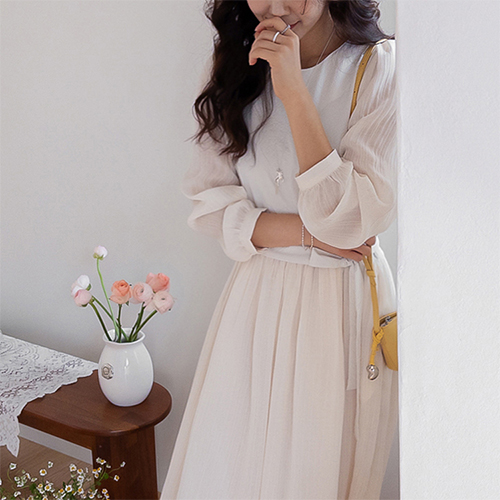 Ylang Subtle Sheer Romantic Chiffon One Piece [size:F(55~66)]