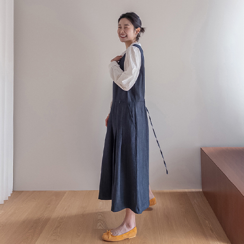 Newzen Slim Silhouette Fine Vertical Grain Denim Long One Piece [size:F(55~66)]