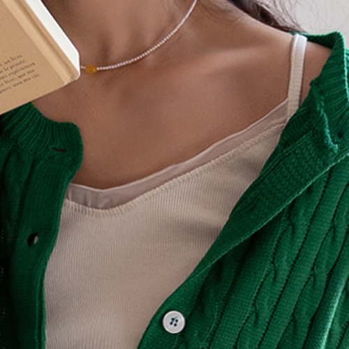 [Layered Good Item] Praline Delicate Chiffon V-Neck Sleeveless Shirts [size:F(55~66)]