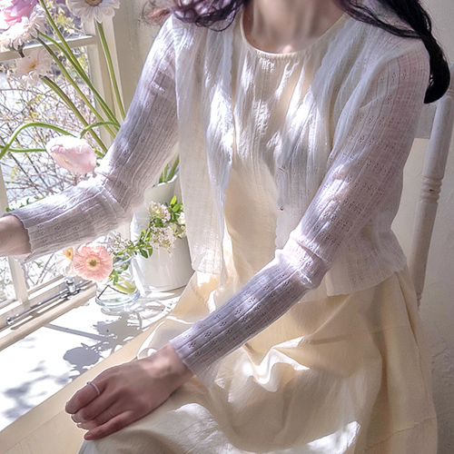 Roy-punched Wave Neck Viscose Lovely Cardigan [size:F(55~66)]