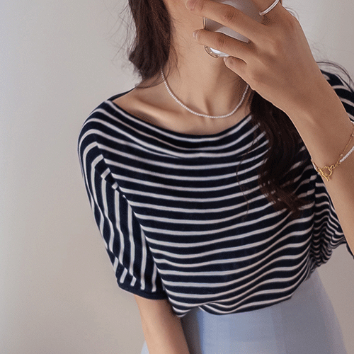 Elburn Delicate Mood Loose Fit Boat Neckline Stripe Knit [size:F(55~66)]