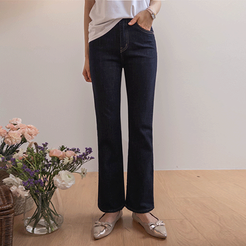[No Color Transfer][Comfortable Stretch♥][LABEL] Hayden Non-Fade Raw Denim Semi-Bootcut Pants [size:S,M,L][Stock Delay, Scheduled to Ship May 11]