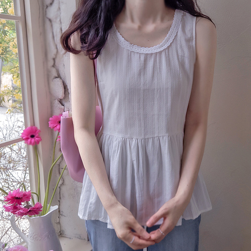 Frontier Lace Neck Pure Stripe Pattern Sleeveless Top with Waist Tie [size:F(55~66)]