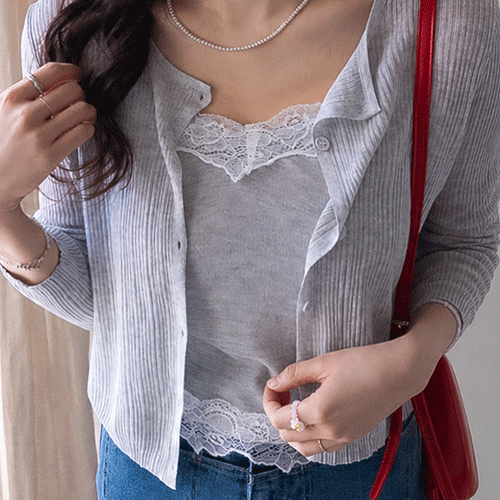 [Highly Recommended for Layering] Bonnie Romantic Lace Detail Sleeveless Shirts [size:F(55~66)]