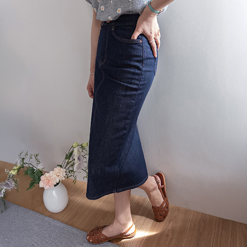 [No Worries About Color Transfer] Plaid Daily Clean Fit Non-Faded Raw Denim Skirt [size:S,M,L,XL]