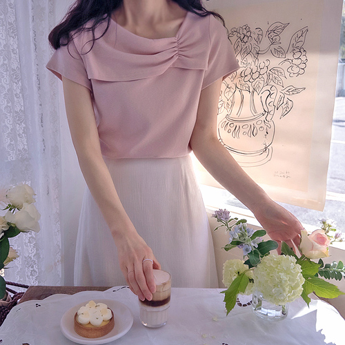 Clans Lovely Sharing Soft Spandex Delicate Tee [size:F(55~66)]