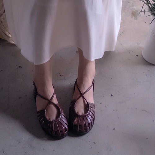 Summer Round Lovely Cushion Day Outfit Shoes