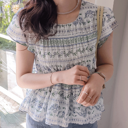 [Cool Material] Gentle Lovely Flower Freel Blouse [size:F(55~66)]