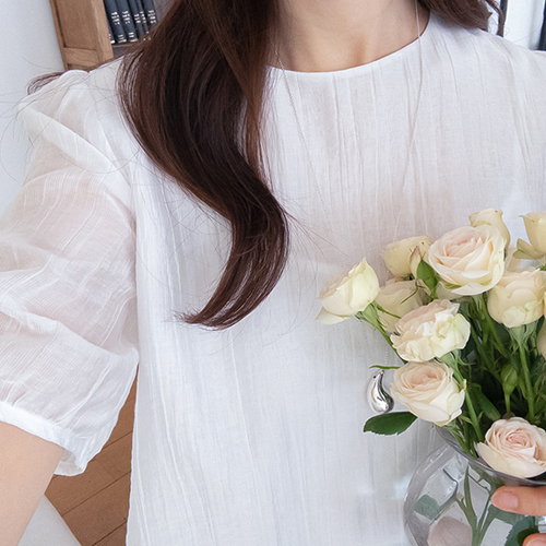 [D-5 First-Come First-Served Limited Quantity 15% Off] MADE LIN Maze Back Diagonal Slit Flutter Double-Layered Blouse [size:F(55~66)]