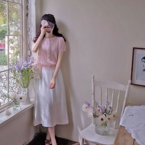 Julie-punched Wavy Neck Soft Delicate Fit Summer Knit [size:F(55~66)] 