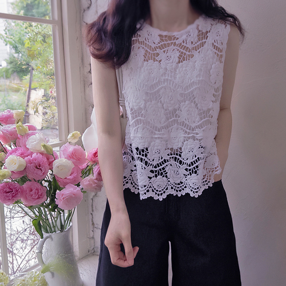 Sleeveless Top with Built-in Cap and Stretchy Spandex, Adjustable Shoulder Straps [size:F(55~66)] 