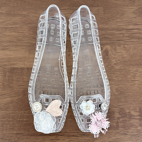 White Tuberose Jelly Flat Shoes